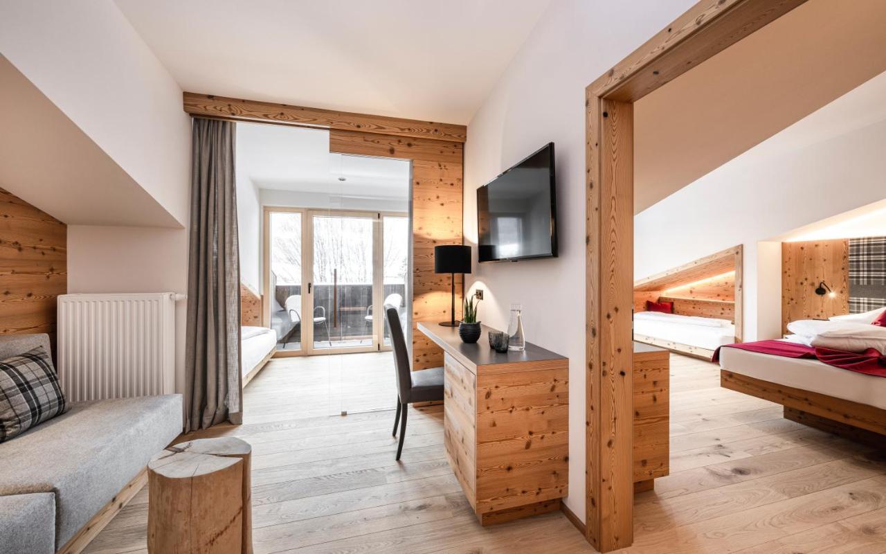 Hotel Lener Campo di Trens Ngoại thất bức ảnh