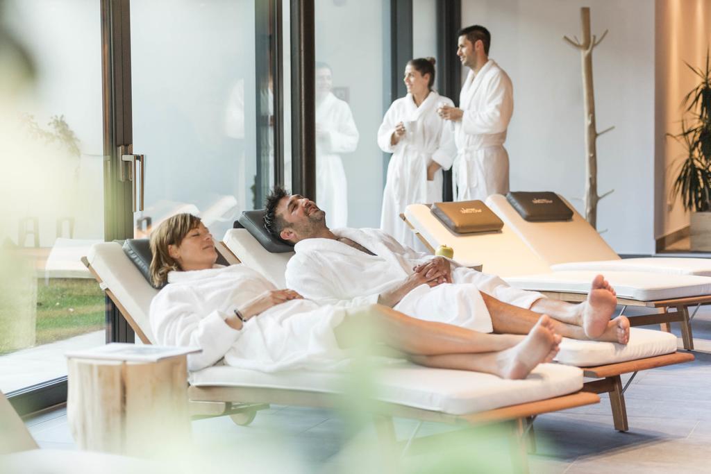 Hotel Lener Campo di Trens Ngoại thất bức ảnh